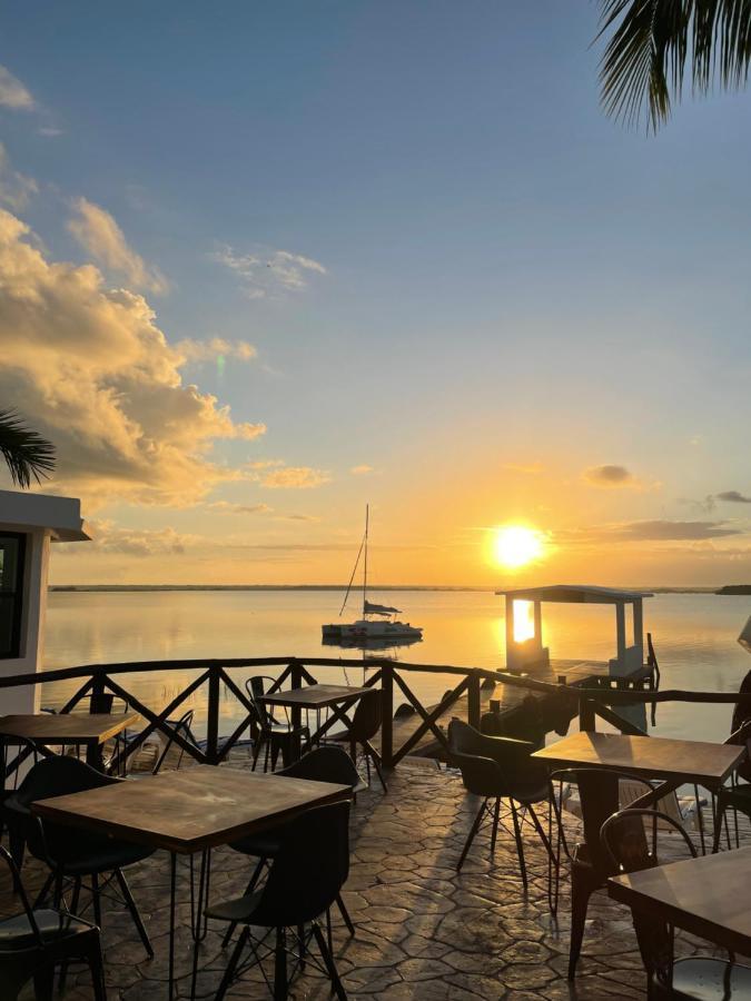 Hotel Aldea 19 Bacalar Kültér fotó